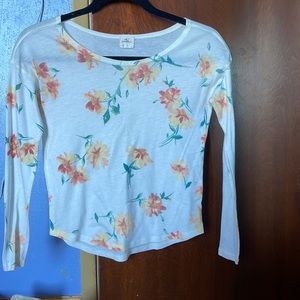 O’Neill long sleeve semi cropped top (small)